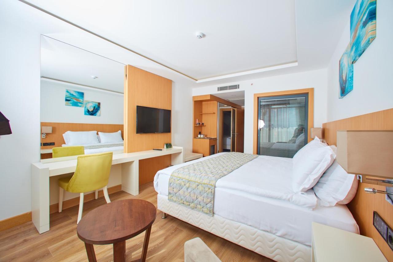 The Nowness Luxury Hotel & Spa Adulty Only Çeşme Exterior foto