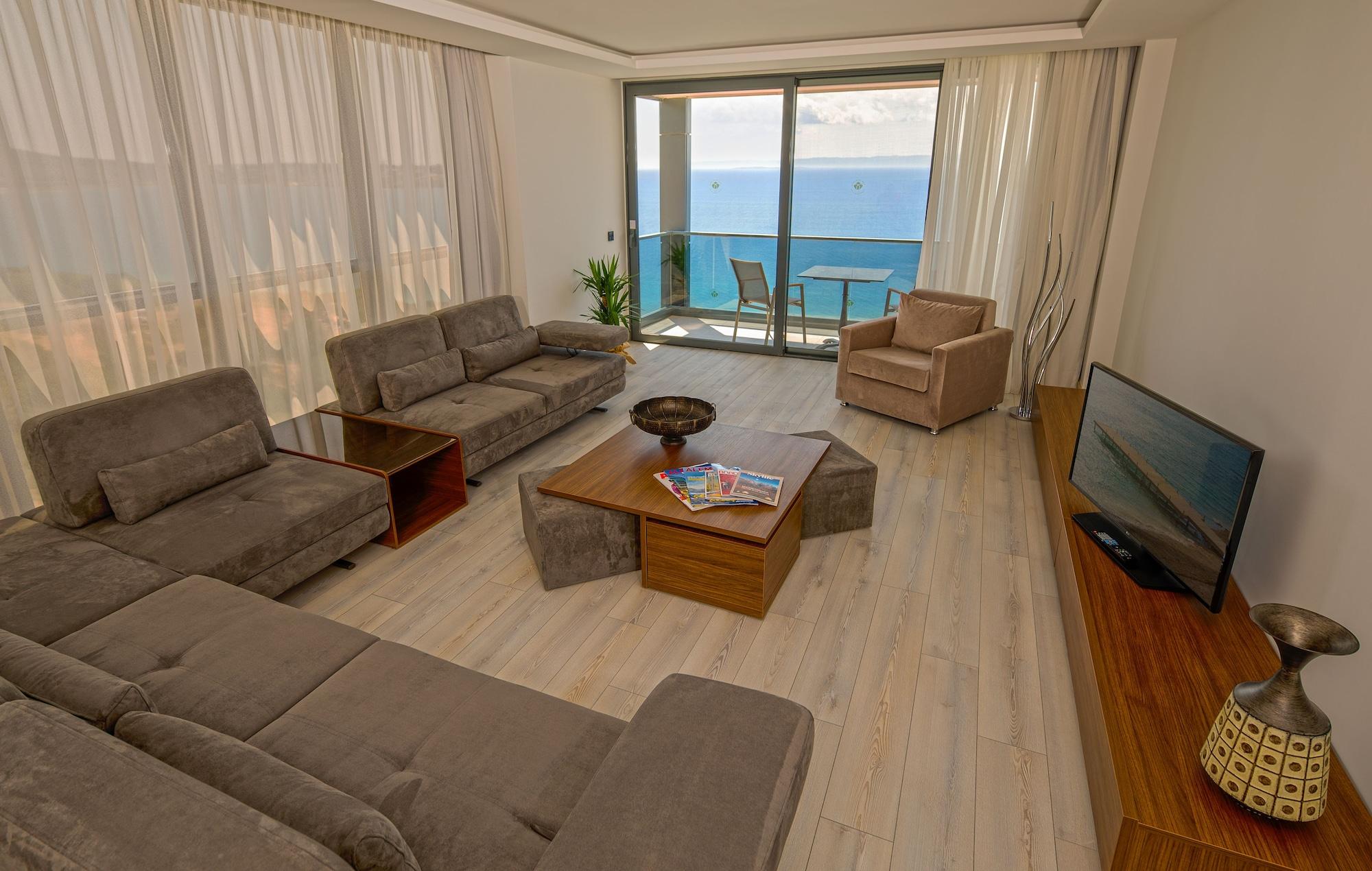 The Nowness Luxury Hotel & Spa Adulty Only Çeşme Exterior foto