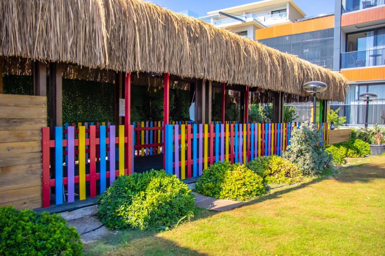 The Nowness Luxury Hotel & Spa Adulty Only Çeşme Exterior foto