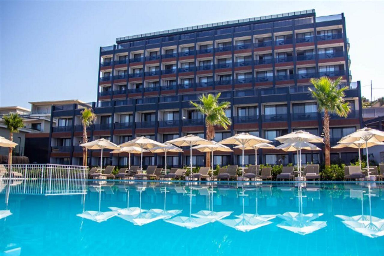 The Nowness Luxury Hotel & Spa Adulty Only Çeşme Exterior foto